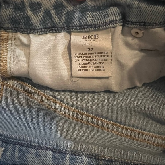 BKE Denim Light Blue Distressed Denim Shorts size 27 - Picture 5 of 6